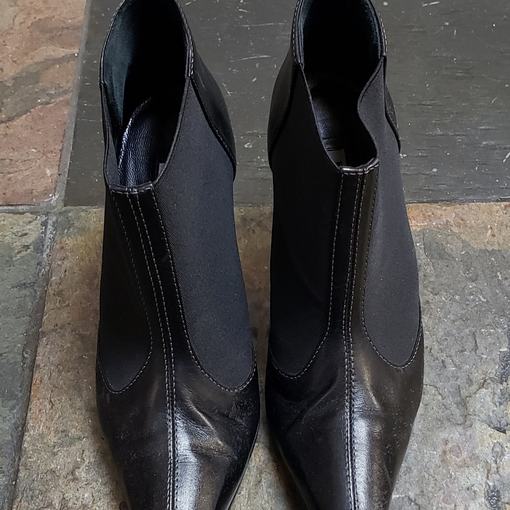 Manolo Blahnik ankle high heels boots - Picture 8 of 9